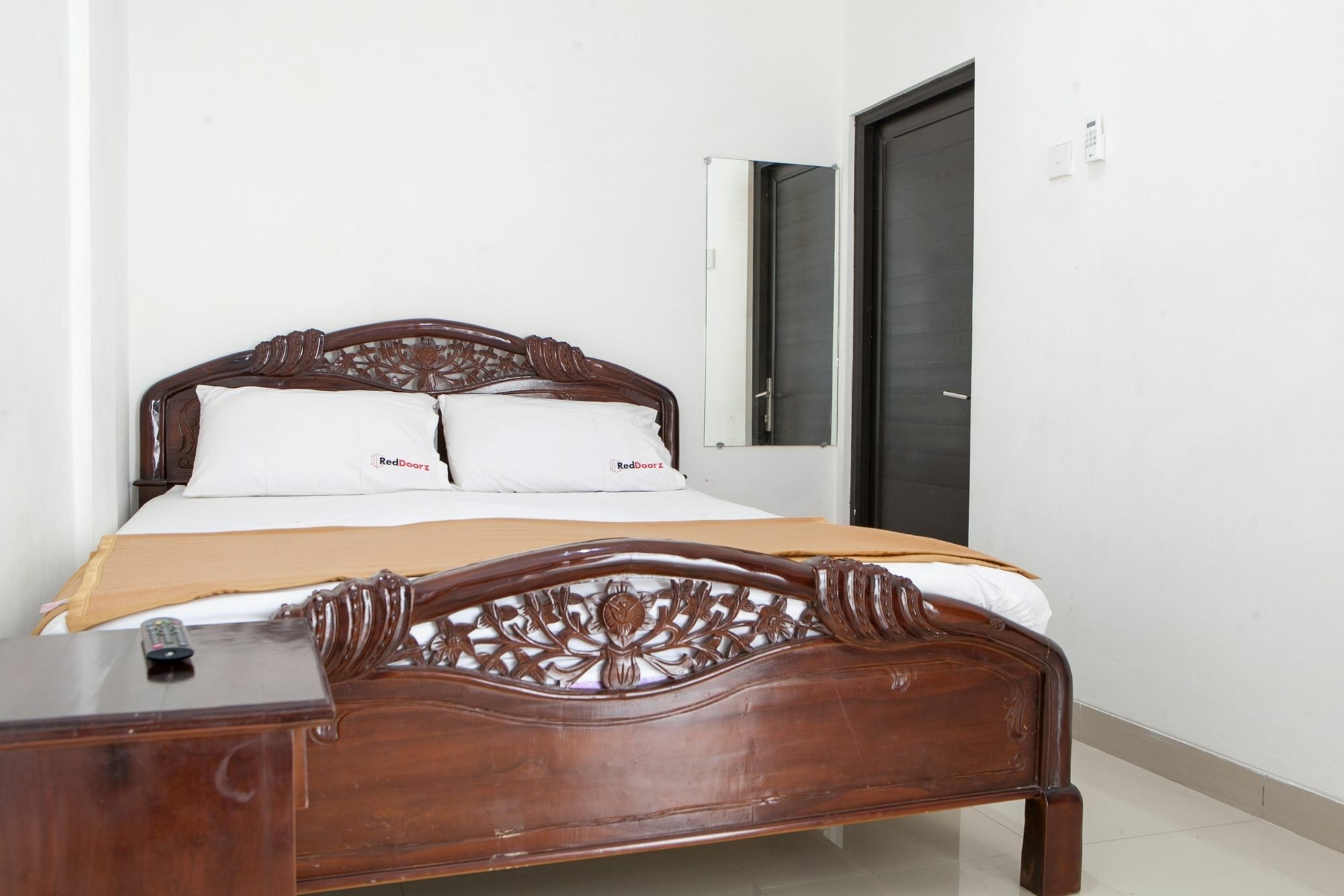 Reddoorz Near Tegalega Park Hotel Bandung Exterior photo